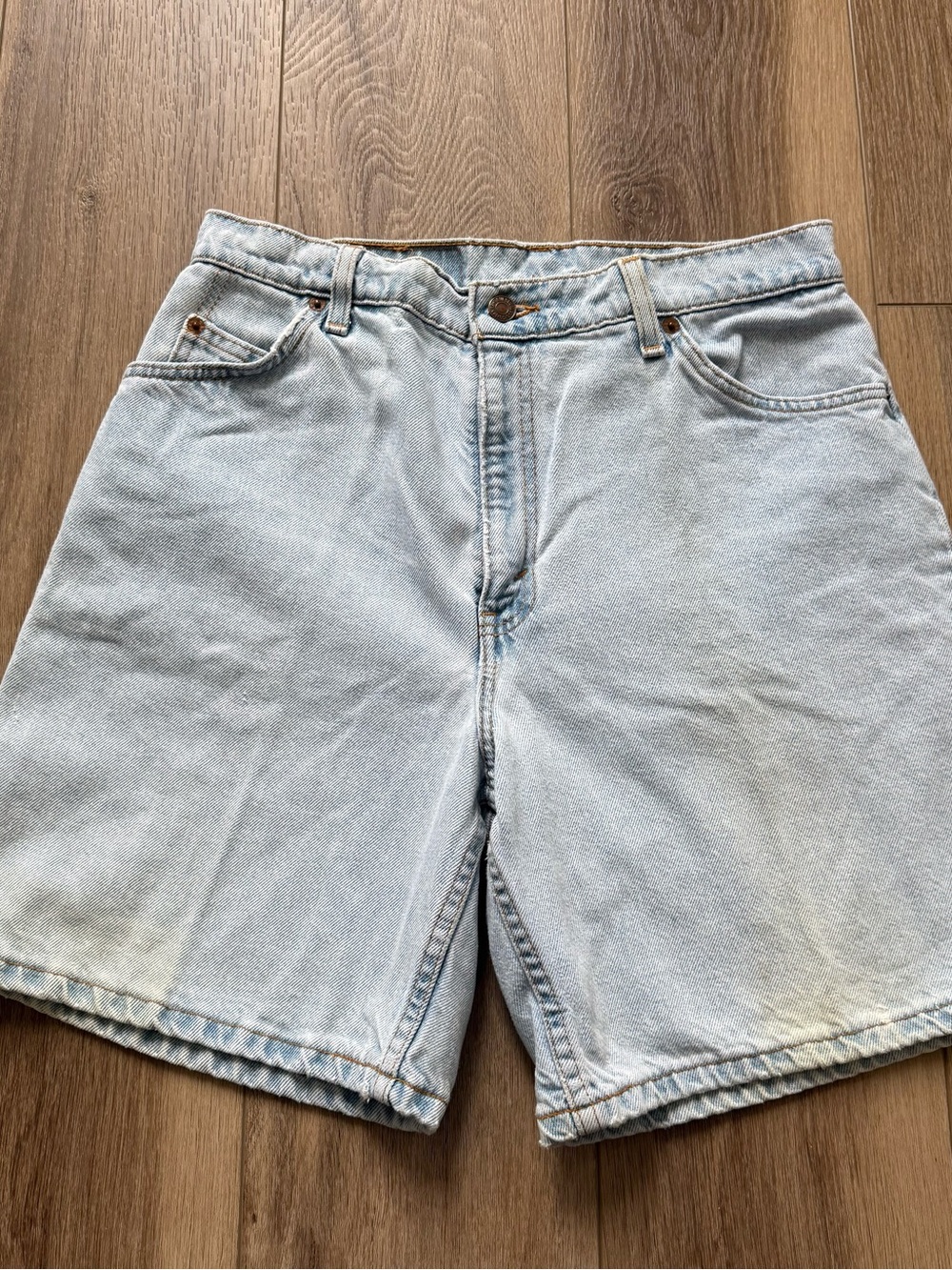 Vintage Orange Tab levi’s denim shorts